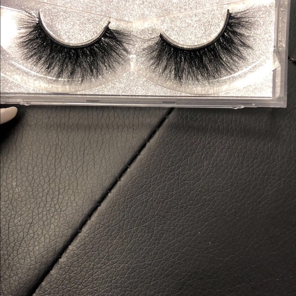 3D Minks - Picture 4 of 4